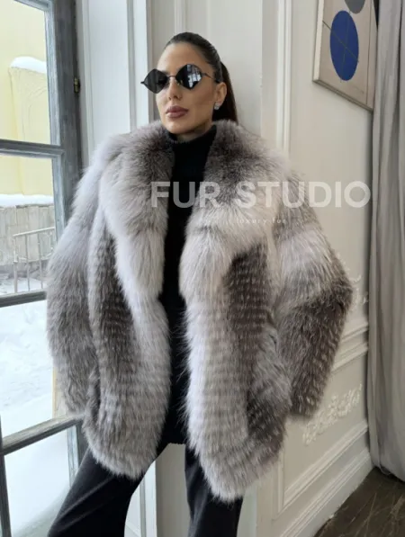 Шуба из меха арктической лисы - серая - фото 2