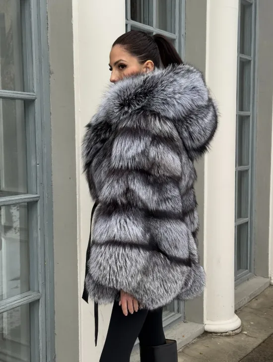 Шуба - пончо из чернобурки с капюшоном - фото 10