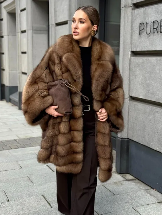 Шуба из куницы оверсайз - фото 7