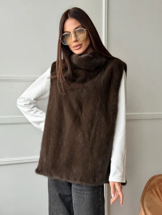 Норковая манишка коричневого цвета - фото 11