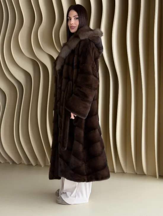 Шуба норкова с капюшоном из меха куницы - цвет соболь - фото 4