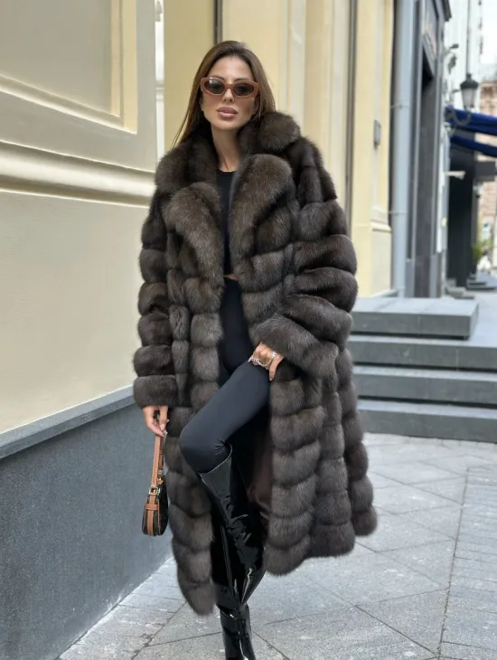 Изысканное пальто из баргузинского соболя с английским воротником седина 1/2 - фото 0